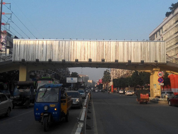 三面翻廣告牌更吸引人的原因